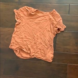 american eagle cropped t shirt